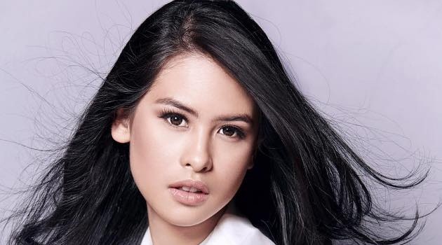 Spesial, Maudy Ayunda Rayakan Lulus dari Oxford Saat Lebaran