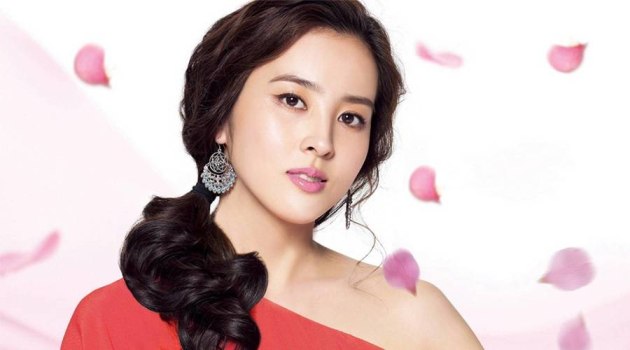 Hidup di Inggris, Kenapa Han Hye Jin Kembali ke Korea Selatan?