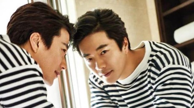 Pemotretan Majalah, Awas Pingsan Lihat Abs Seksi Kwon Sang Woo