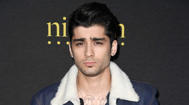 Pamer Tato Misterius, Zayn Isyaratkan Akan Rilis Videoklip 'Still Got Time'?