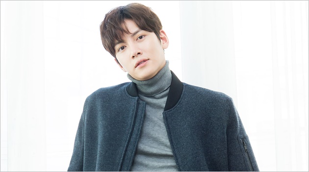 Tak Hanya Tinggi Badannya, Awas Pingsan Lihat Bahu Lebar Ji Chang Wook Ini