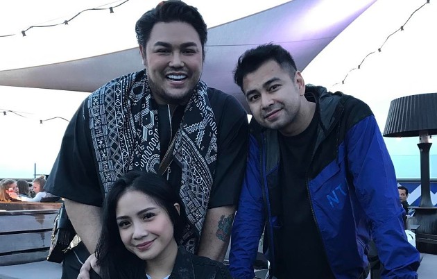 Raffi dan Nagita Ketemu Ivan  Gunawan  di  Amsterdam  Netter 