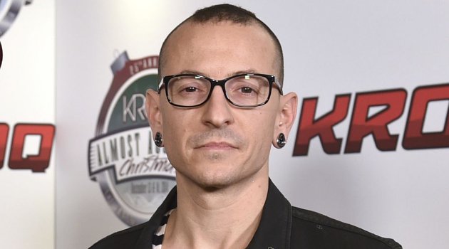 Punya Masa Lalu Tragis Chester Bennington Vokalis Linkin Park Meninggal Gantung Diri