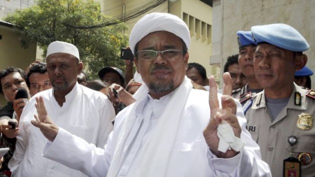 Dicurigai Pelarian Rizieq Didanai Prabowo, Ini Bantahan