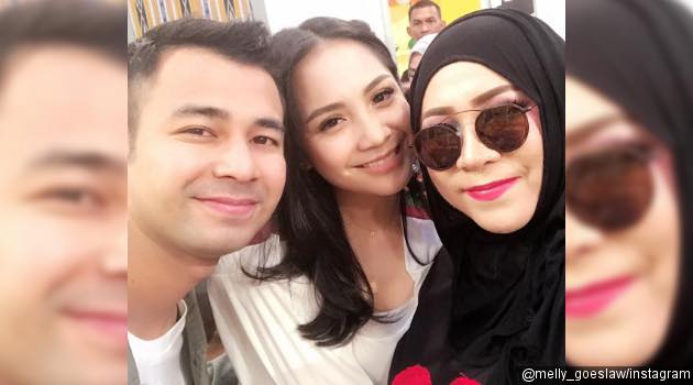 Komentari Foto Melly Goeslaw Bareng Raffi-Nagita, Lia Trio 