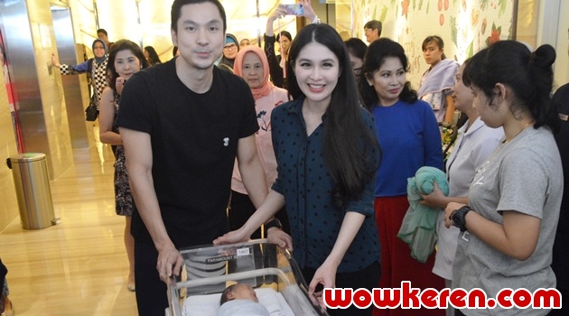 Sempat Tak Main Instagram Pasca Melahirkan, Sandra Dewi 