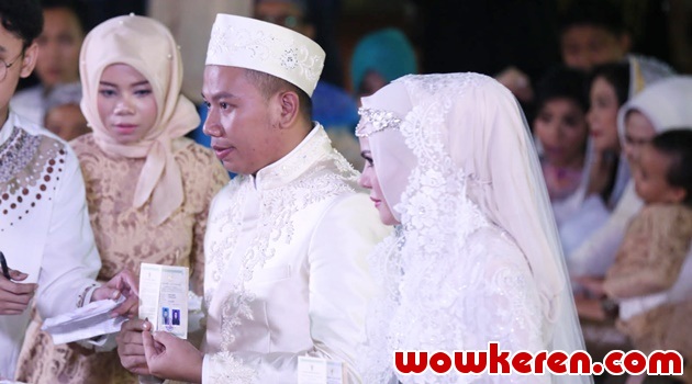 Banyak Kejanggalan di Akad Nikah Vicky Prasetyo dan Angel 