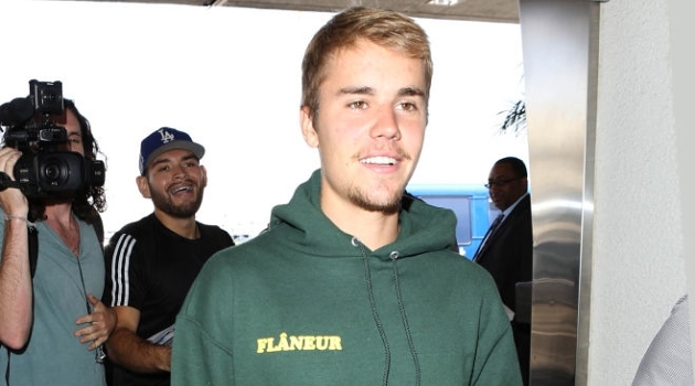 Pamer Gaya  Rambut  Baru Justin  Bieber  Ingin Mirip Owen Wilson