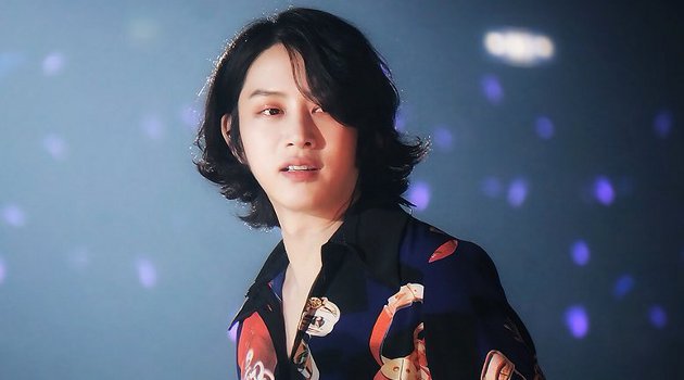 Khawatir Rambut  Terus  Rontok  Heechul Sampai Datangi 