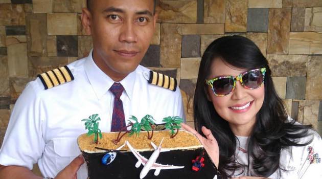 Hapus Foto, Pacar Pilot Tessa Kaunang Dituduh Gigolo dan 