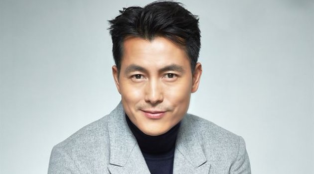 Актер юнг. Woo Sung певец. Хан Хи Джон сценарист.