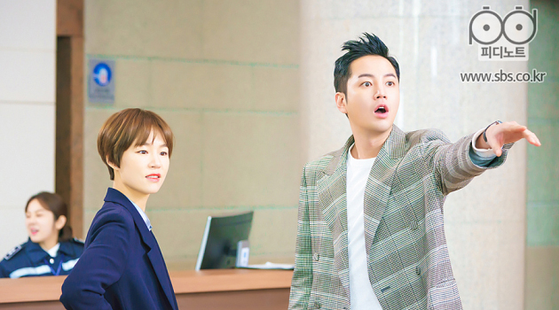 Syuting 'Switch', Jang Geun Suk Sempat Mikir Han Ye Ri Naksir Dirinya
