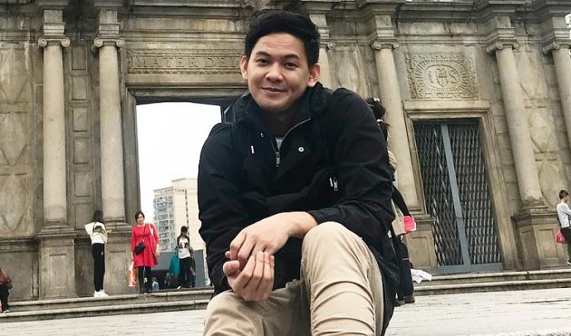 Puisi 'Ibu Indonesia' Dianggap Lecehkan Suara Azan, Andi Arsyil Ikut Berkomentar