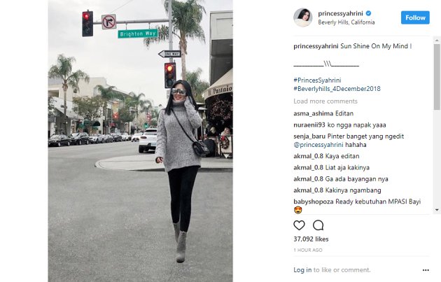 Bagian Kaki 'Melayang', Syahrini Dituding Edit Foto Jalan ...