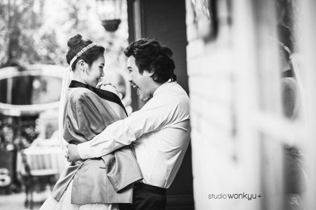 Lamaran Romantis 5 Pasangan Selebriti Ini Bak Drama Korea 