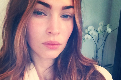 Megan Fox Pamer Foto Selfie Usai Gabung di Instagram