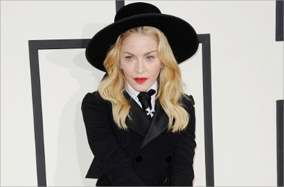 Madonna Disambut Red Carpet Saat Hadir Sebagai Juri Pengadilan