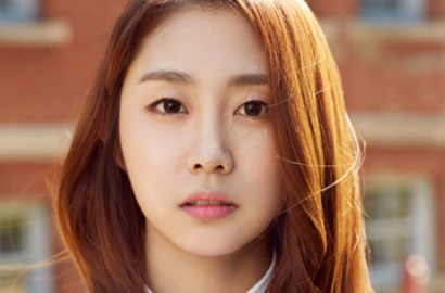 Seo Ji Soo Lovelyz Dilarikan ke Rumah Sakit