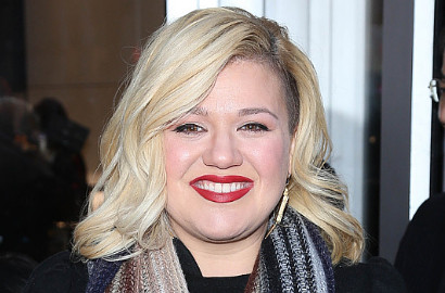 Kelly Clarkson Ungkap Tanggal Rilis Lagu Baru, 'Heartbeat'