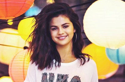 Selena Gomez Makin Dewasa di Iklan Baru Adidas