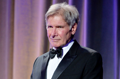 Harrison Ford Alami Kecelakaan Pesawat