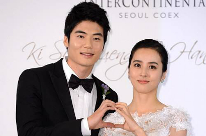 Han Hye Jin dan Suami Sambut Gembira Kelahiran Anak Pertama Mereka