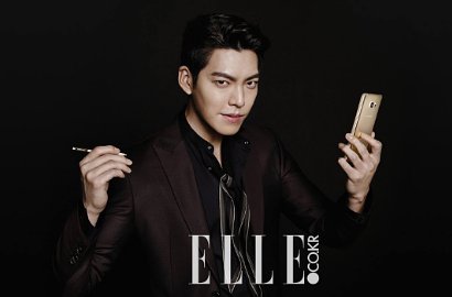 Jadi Model Samsung, Kim Woo Bin Goda Fans Lewat Pose Ganteng di Majalah
