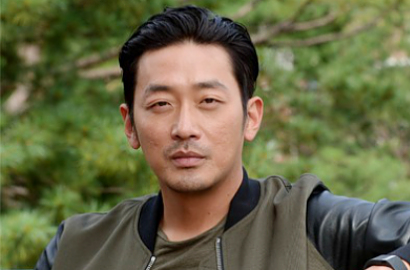 Netter Girang Akhirnya Ha Jung Woo Terima Tawaran Peran di Film 'Along with God'