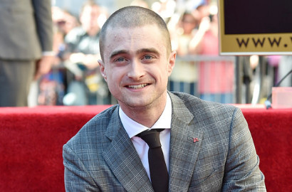 Sukses Perankan 'Harry Potter', Daniel Radcliffe Terima Hollywood Walk of Fame