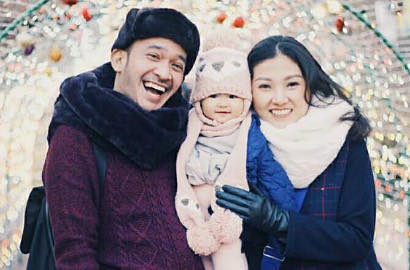 Lucunya Keluarga Ruben Onsu dan Sarwendah Pakai Baju Adat Korea Selatan