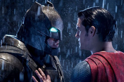 Pecahkan Rekor, 'Batman v Superman: Dawn of Justice' Kokoh di Puncak Box Office