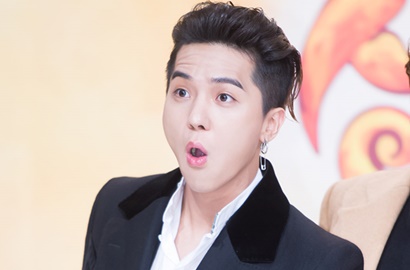 Mino Winner Tunjukkan Bakat Gambar Lewat Kaos Ahn Jae Hyun 