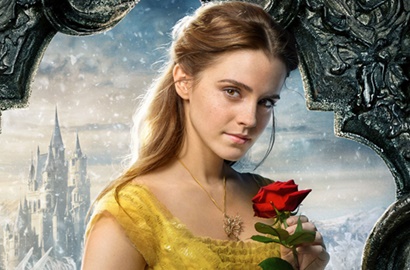 'Beauty and the Beast' Raup Rp 800 Miliar, Inilah Gaji Emma Watson Perankan Belle