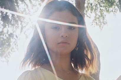 Jelang Rilis MV 'Festih', Selena Gomez Unggah Video Misterius