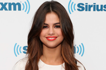 Selena Gomez Berselisih dengan Pihak Label Rekaman Gara-Gara Lagu 'Fetish'?