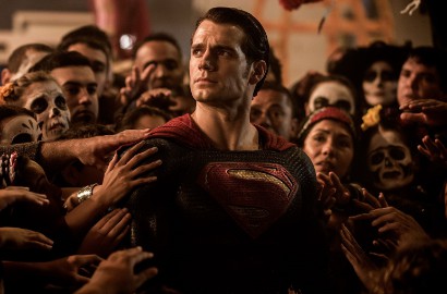 Superman Bakal Berkostum Serba Hitam di 'Justice League'?