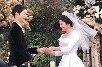 Romantis Saling Pandang, Begini Ikrar Janji Pernikahan SongSong