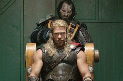 Gusur Film-Film Horor Usai Halloween, 'Thor: Ragnarok' Kuasai Box Office