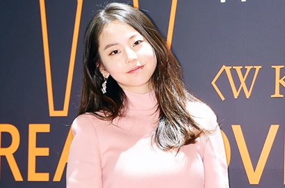 Seksi Pakai Lipstik Merah Ngejreng, Sohee Dikritik Habis-Habisan