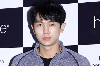 Seulong: Berita, Foto, Video, Lirik Lagu, Profil & Bio 