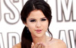 Pertahankan Suara Indah, Selena Gomez Rajin Minum Minyak Zaitun Sebelum Konser