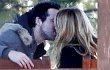 Ciuman Mesra Ryan Reynolds Untuk Blake Lively