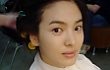 Baju Transparan Song Hye Kyo Buat Fans Senang