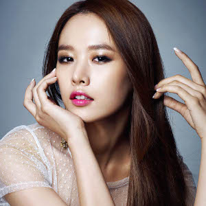 Jo Yoon Hee Profile Photo